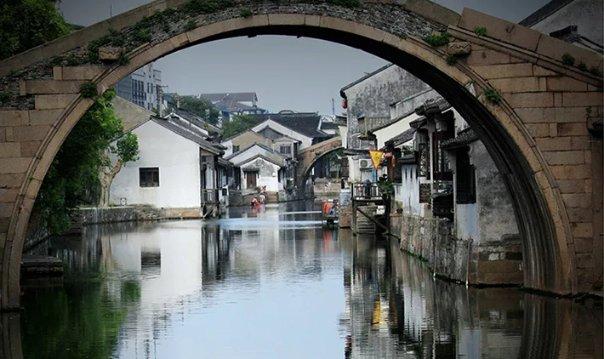 春节临近，福建蔬菜、猪肉、蛋类等价格稳中有降